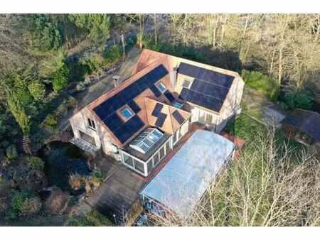 nichée dans un quartier prisé !