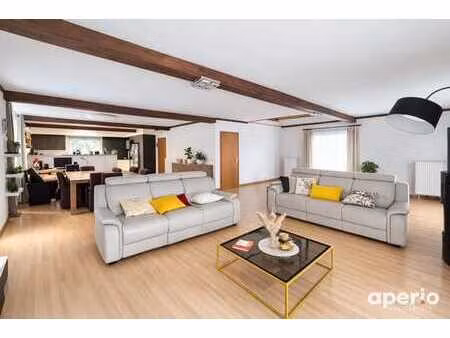 spacieuse villa 5 chambres sur terrain 14ares