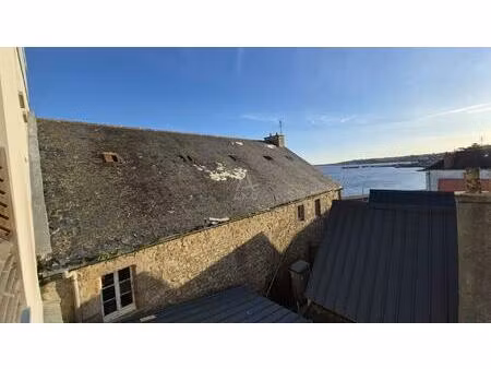 propriété pieds dans l'eau