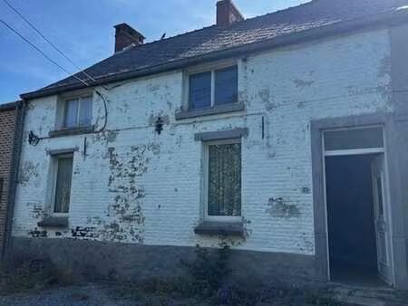 maison d'habitation avec jardin à anderlues