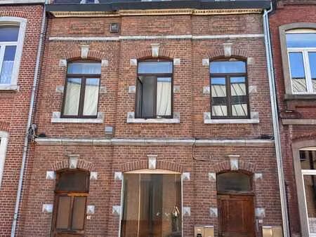 2 maisons 7 chambres à namur  rue de balart