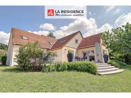 vente maison 8 pièces 199 m² à montfort-l'amaury (78490)  649 000 €