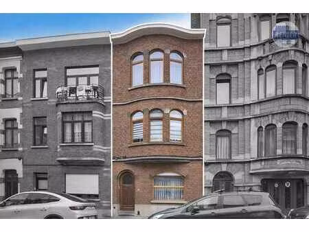 a vendre à anderlecht: grande maison unifamiliale de 6 chamb