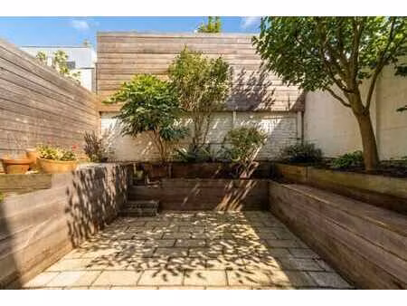 auderghem// charmante maison 3ch + cour