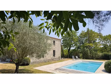 vente propriété 11 pièces 383 m² à nérac (47600)  779 000 €