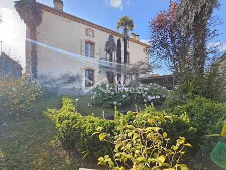 we invest daniela big