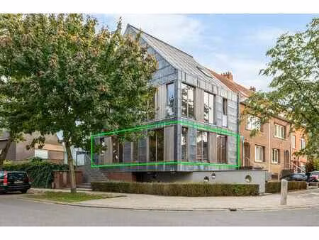 stijlvol 2 slaapkamer appartement te borsbeek!