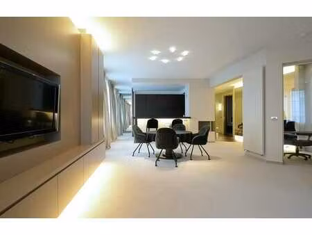 splendide appartement haut de gamme à la monnaie