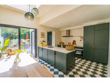 prachtig gerenoveerde herenwoning met zuidgerichte buitenru…