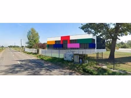 local d'activités à louer