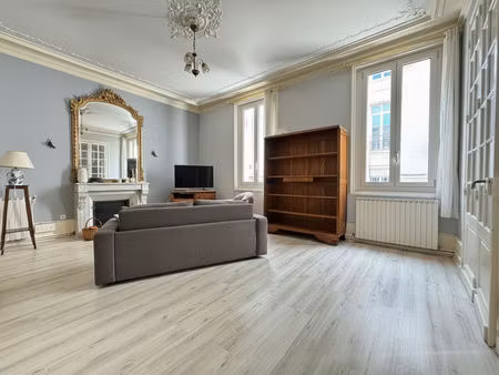 a vendre plein centre ville de perigueux appartement de type 3