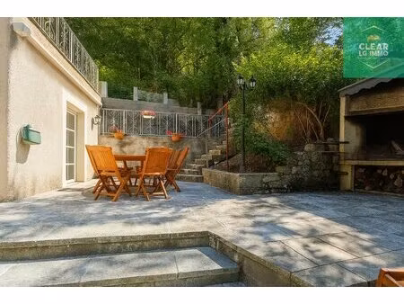 maison rénovée 150 m2 avec hangar