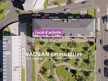 local tous commerces + reserve centre ville de briancon