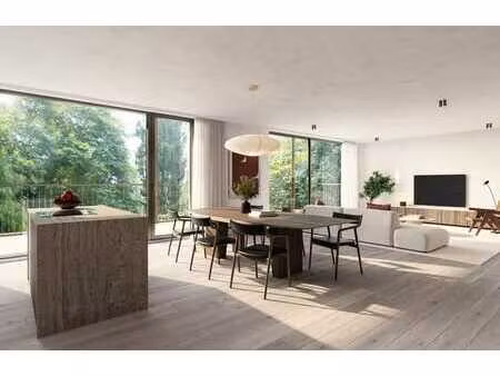 appartement lumineux de 3 chambres avec grande terrasse