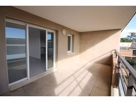 vente appartement 3 pièces 61 m² à garons (30128)  164 300 €