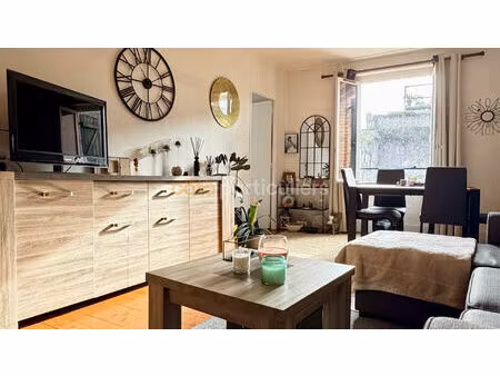 appartement t3 place nationale