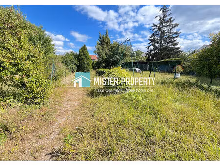 terrain montesson 775 m2