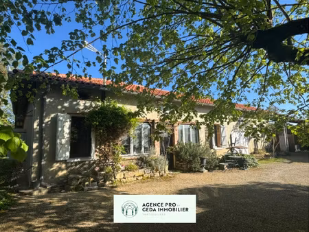 longere avec dependances - centre village