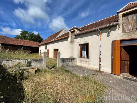 beau potentiel ! corps de ferme à rénover avec dépendances et terrain arboré