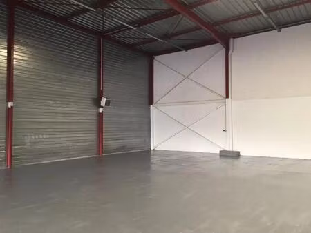 location entrepôt créteil 94000 1450m²