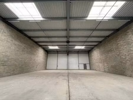 location entrepôt créteil 94000 36m² à 1204m²