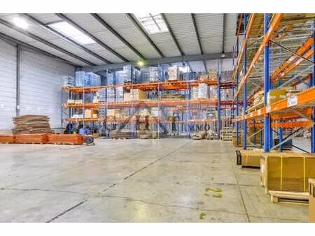 location entrepôt saint thibault des vignes 77400 1998m²