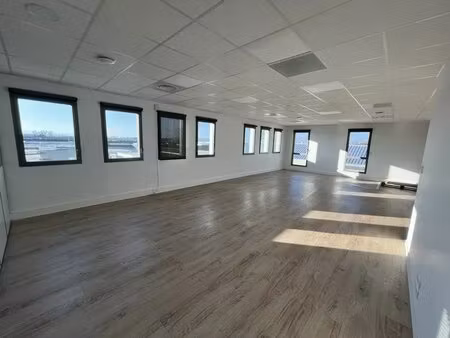 vente bureaux 350 m²