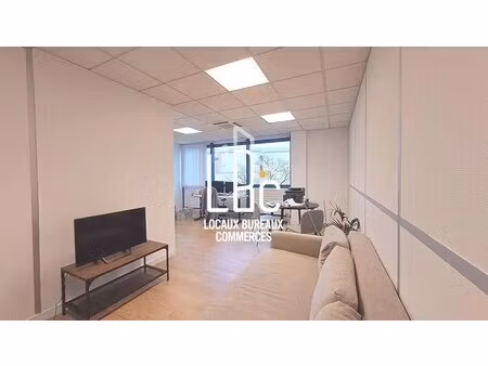 vente bureaux 1 370 m²