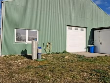 vente local d’activités chaumont en vexin 60240 300m²