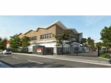 vente local d'activités 451 m² à 2 144 m²