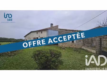 maison de village à la magdeleine (16240)