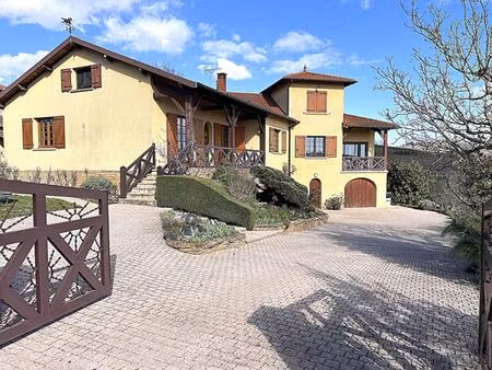 vente maison 8 pièces 190 m² létra (69620)