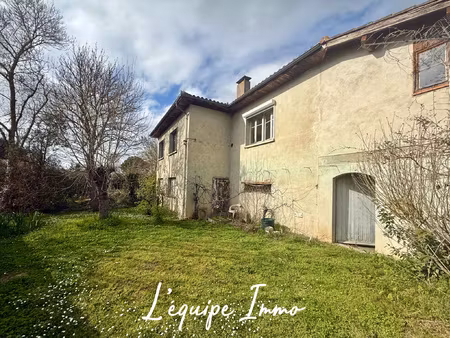 villa t5 a rénover avec garage et jardin