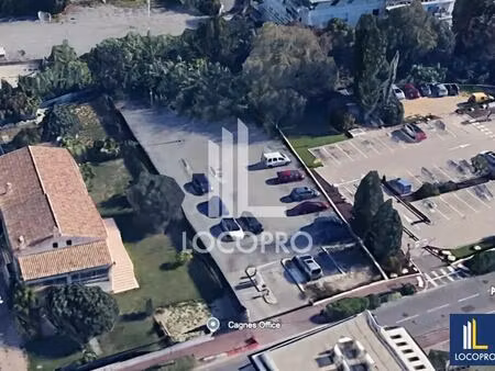 location terrain 1 100 m²