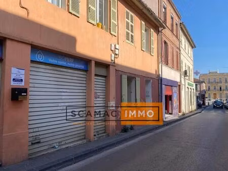 vente commerce 82 m²