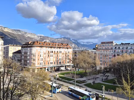 location appartement 1 pièce 21 m² à annecy (74000)