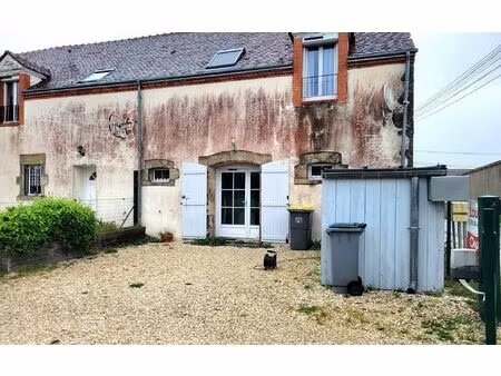 location maison  m² t-3 à saint-benoît-sur-loire  700 €