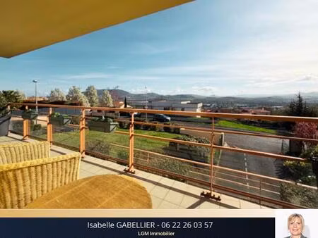 cournon-d’auvergne (63800) – t4 lumineux de 82 m² avec spacieux balcon  garage  cave et vu