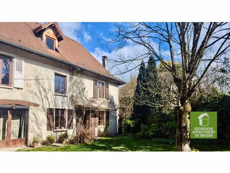 maison les avenieres veyrins thuellin 200m2