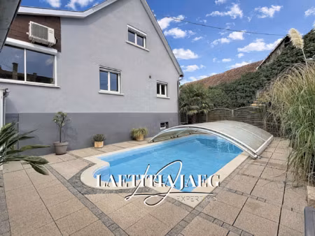 propriété avec 2 gîtes - piscine chauffée - revenus locatifs