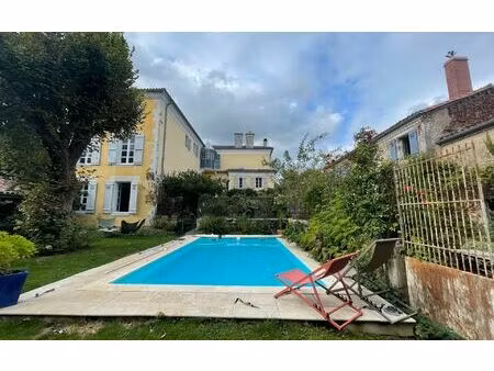maison montaut 620 m² t-16 à vendre  795 000 €