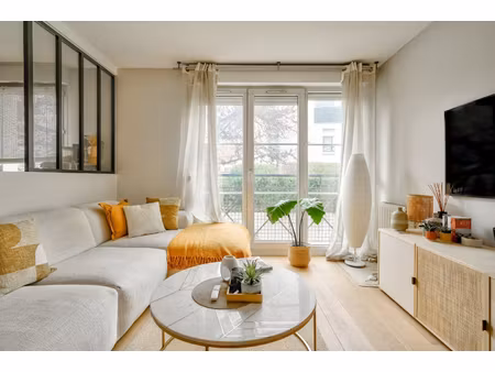 appartement refait a neuf - 2 pieces - 51 m²