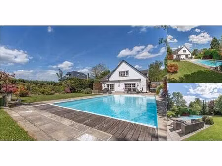 villa à louer avec garage et terrasse   waterloo (vbd98141)