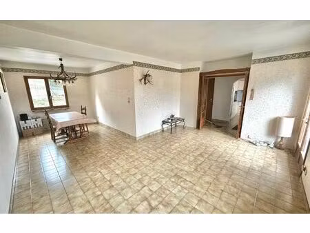 maison mériel 75 m² t-4 à vendre  259 000 €