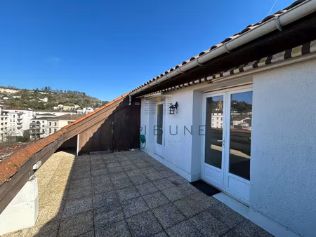 agen  appartement t2 avec grande terrasse avec vue sur les t