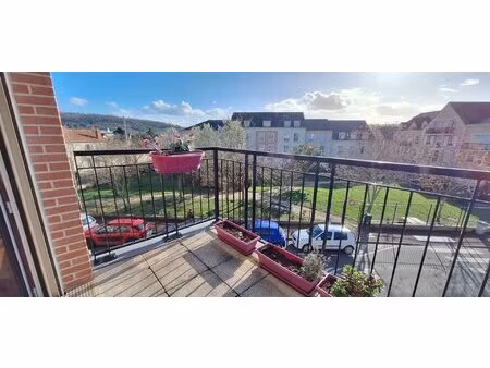 3p de 77 m² avec balcon cœur de ville