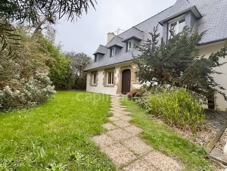 plougastel-daoulas  neo bretonne  impasse  nature  volumes