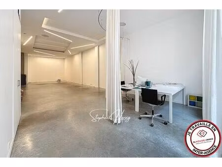 bordeaux centre local professionnel de 103 m²  beaux volumes