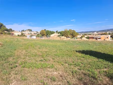 vente terrain 1200 m² à aix-en-provence (13090)  710 000 €