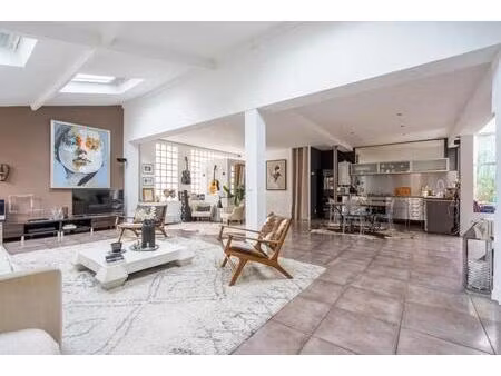 maison esprit loft de 6 pièces de 182 m² à montreuil